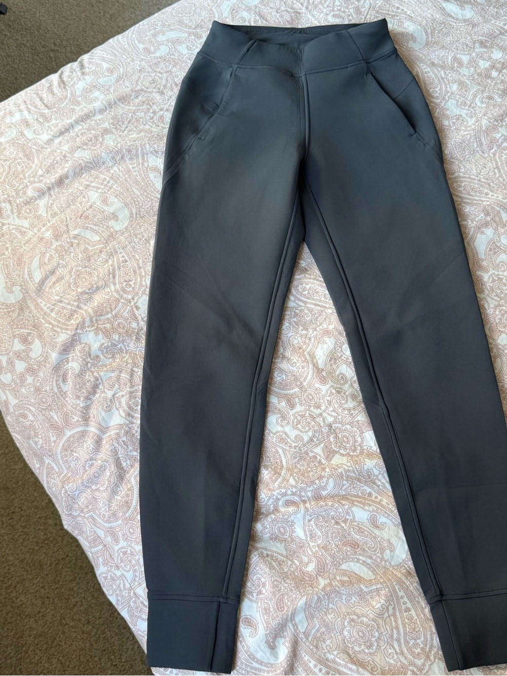 lululemon athletica Gray Women's Jogger Sweatpants